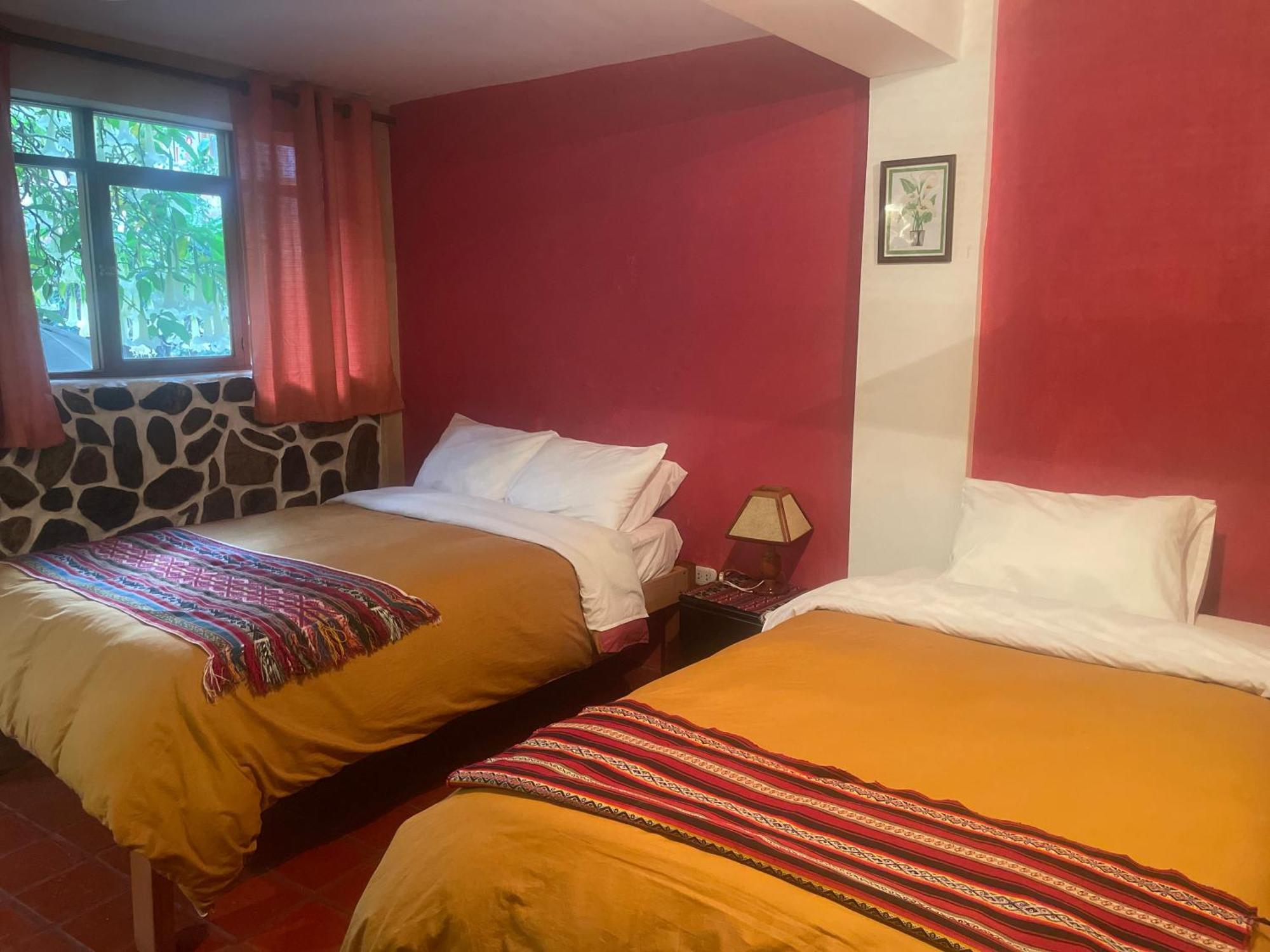 Kiswar Lodg Bed & Breakfast Ollantaytambo Exterior photo